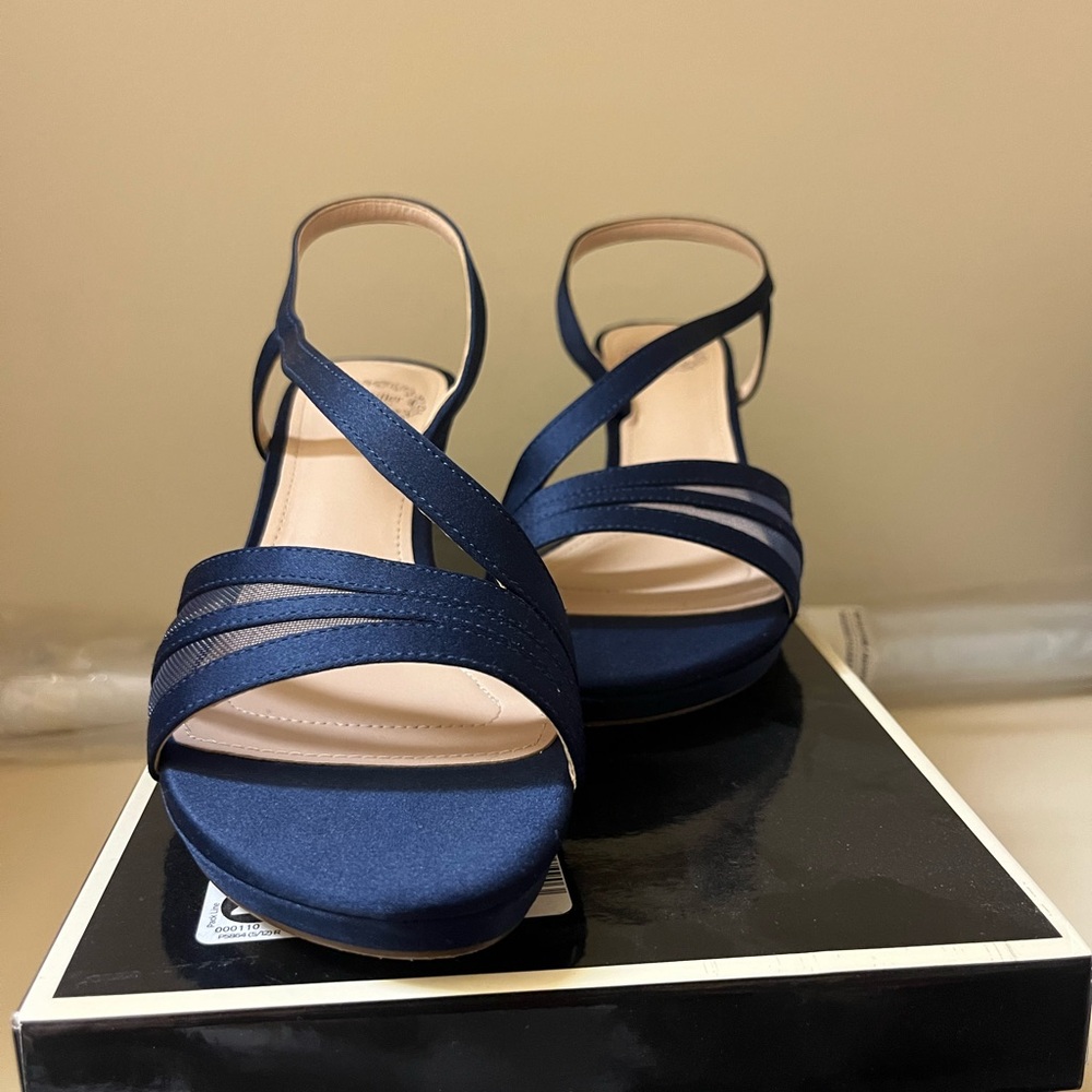 Navy heels, size 7